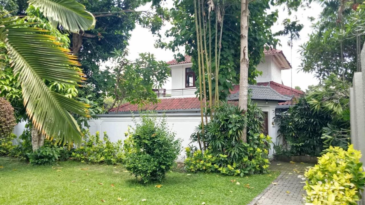 Villa Lucia By Semesta Villas Seminyak Eksteriør bilde